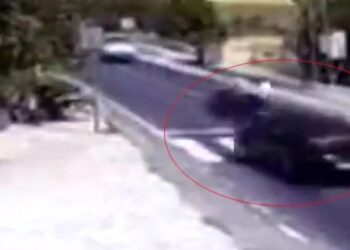 Minik avtomobili və motosiklet toqquşdu: 2 yaralı