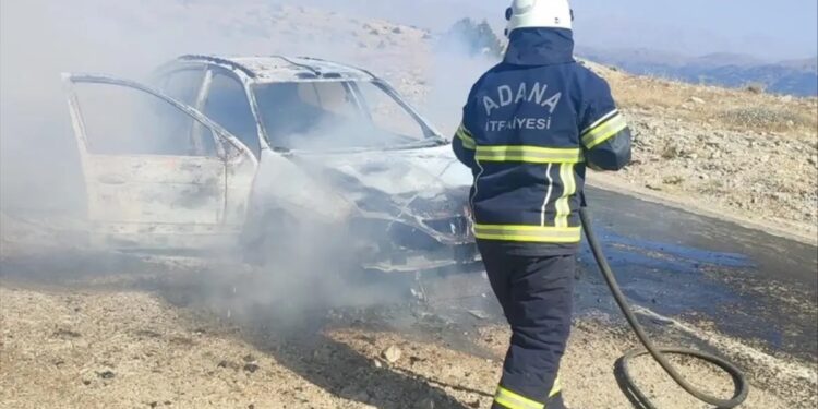 Hərəkətdə olan avtomobil yandı