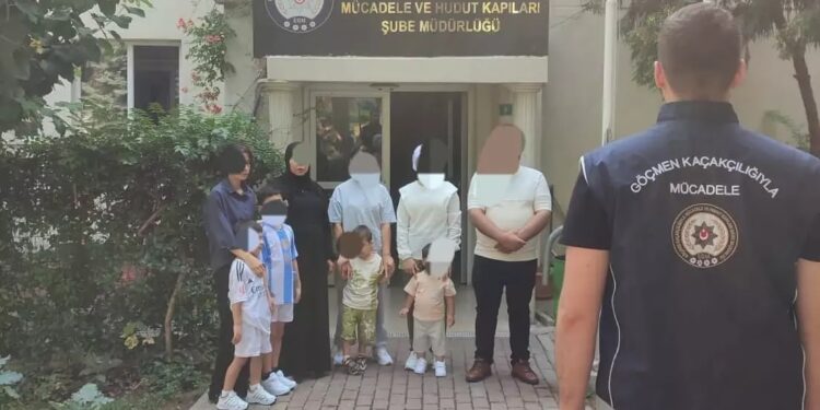 8 nəfər qanunsuz miqrant saxlanıldı