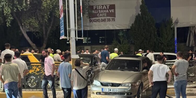 Zəncirvari qəza: 3 yaralı