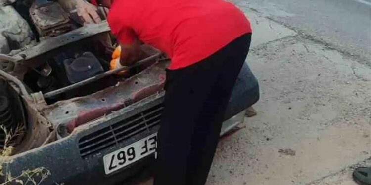 Avtomobil yol kənarına aşdı: 6 yaralı