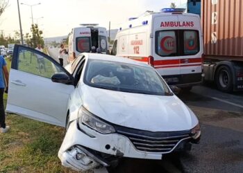 Minik avtomobili və çip toqquşdu: 2 yaralı