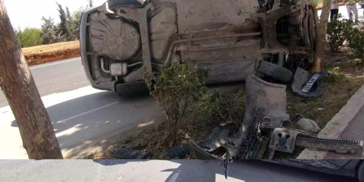 İki avtomobil toqquşdu: 2 yaralı