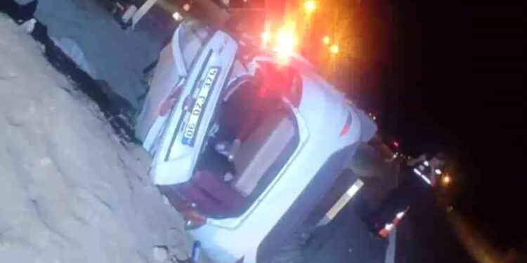 Avtomobil aşdı: 5 yaralı