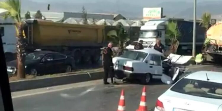 Minik avtomobili və tankerlə toqquşdu: 1 yaralı