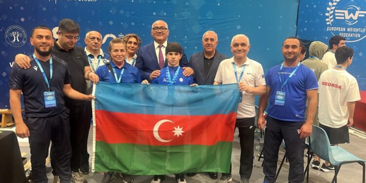 Azərbaycan komandası Avropa birinciliyində 3-cü oldu