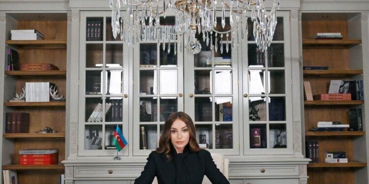 Birinci vitse-prezident Mehriban Əliyeva Arif Babayevin vəfatı ilə bağlı paylaşım edib - FOTO