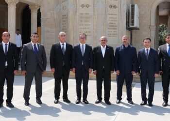 Dövlət Komitəsinin sədri Hacıqabul rayonundakı məscidləri ziyarət edib