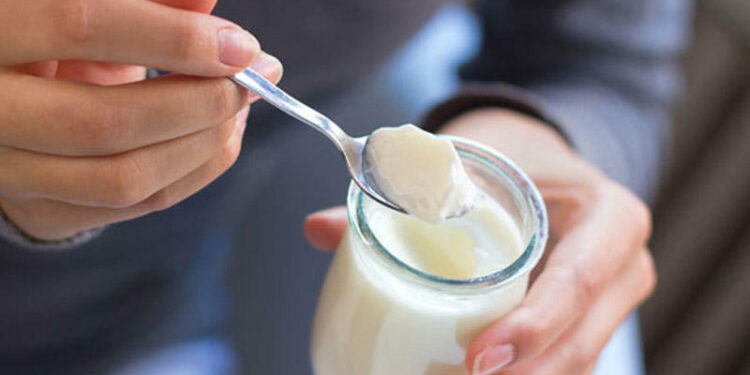 Qatığın içinə 1 qaşıq əlavə edib yeyin - Şişkinliyi kökündən yox edir