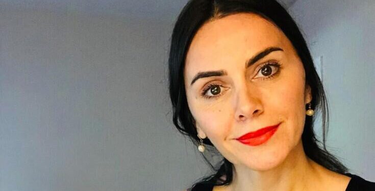 Qənirə Ataşova arxiv şəkillərini paylaşdı - "Yollarım dəyişdi, amma..." - FOTOLAR