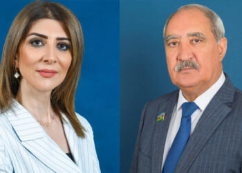 Fəzail Ağamalı sədr postunu qızına təhvil verir