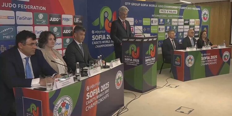 Sofiyada cüdo üzrə yeniyetmələr arasında dünya çempionatının püşkatma mərasimi keçirilib