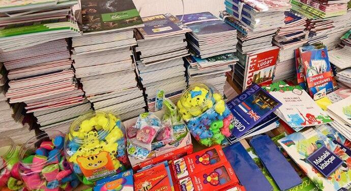 Məktəb bazarlığı neçəyə başa gəlir? - QİYMƏTLƏR