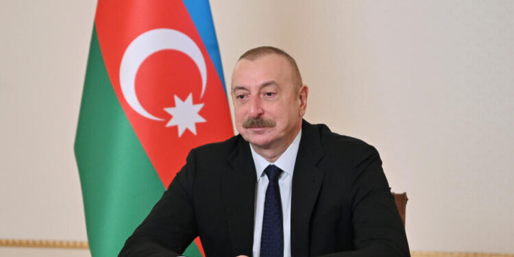 Prezident Yamaykanın Baş nazirinə təbrik ünvanlayıb