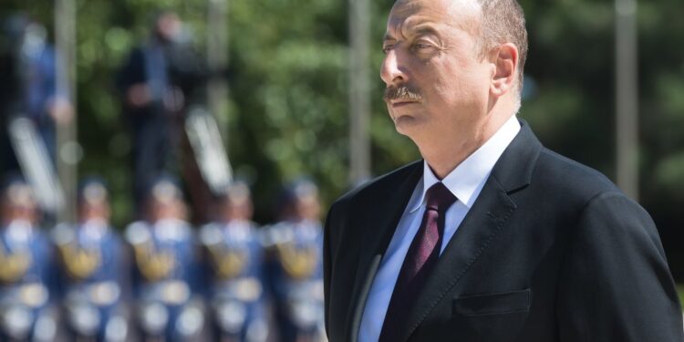 Prezident: Gələn il Kəlbəcər şəhərində gözəl məktəb istifadəyə veriləcək