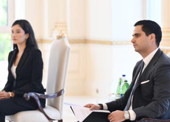 Slovakiyanın Azərbaycandakı yeni səfiri deputatın əmisi oğludur