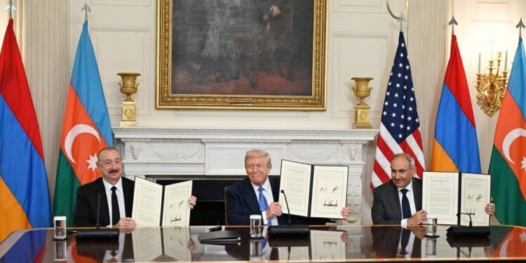 Vaşinqtonda tarixi qələbə: İlham Əliyev sülhün yol xəritəsini gətirdi