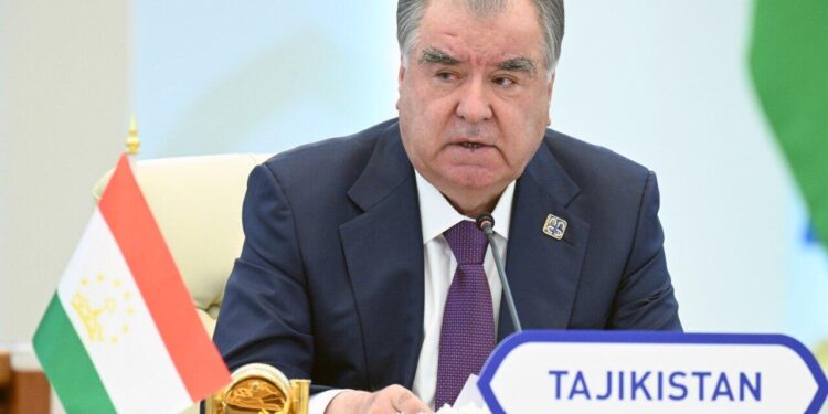 Emoməli Rəhmon Prezident İlham Əliyevə məktub ünvanlayıb