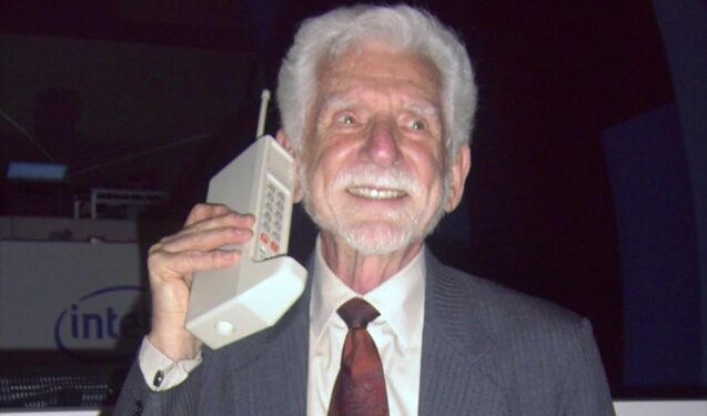 Bu köhnə telefonu 20 min manata sata bilərsiniz - FOTOLAR