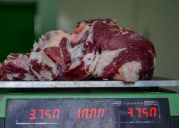 Azərbaycana bu ölkədən ətlər gətirilir – Əhaliyə 13.50 AZN-dən satılır – FOTOLAR