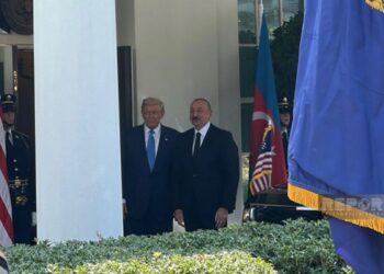 Prezident İlham Əliyev Ağ Evə gəldi