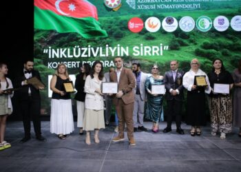 İbrahim Məmmədov fəxri diplomla təltif olundu