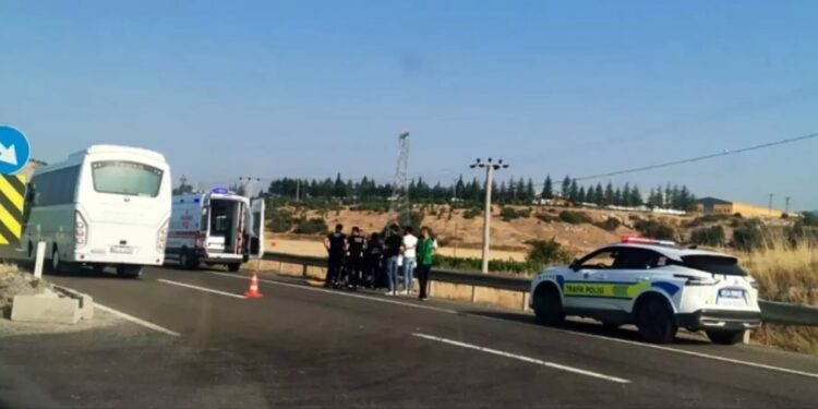 Avtomobil aşdı: 2 yaralı