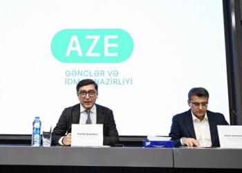 Fərid Qayıbov ay ərzində beynəlxalq yarışlarda yüksək nəticələr əldə etmiş idmançılarla görüşüb