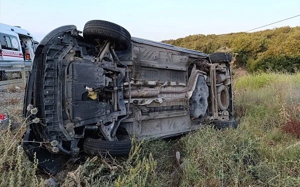 Avtomobil aşdı: 2 yaralı