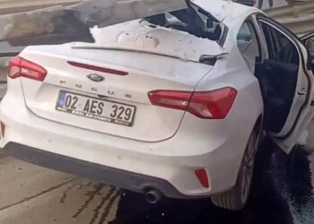 Avtomobil baryerə çırpıldı: 1 yaralı