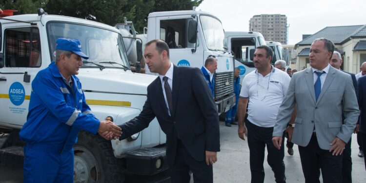 İri Şəhərlərin Birləşmiş Su Təchizatı Xidmətinin idarəsində texnikalara baxış keçirildi -FOTOLAR-VİDEO