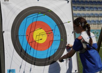 Kamandan Oxatma üzrə Ölkə Birinciliyi və Çempionatı başladı