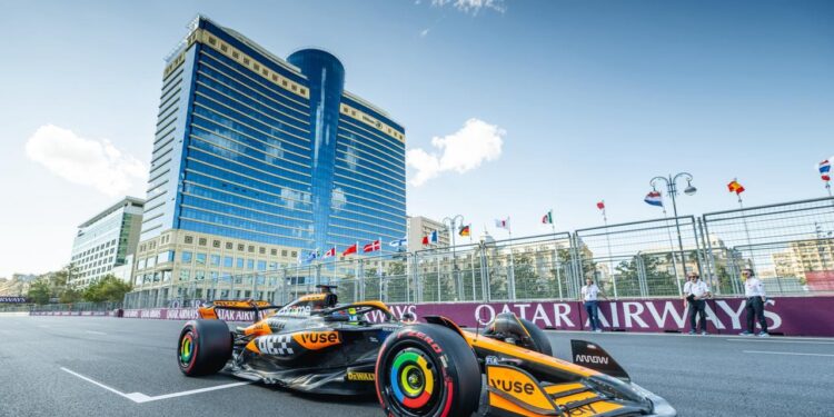 Bakıda Formula 2 yarışı üzrə sərbəst yürüşə start verildi