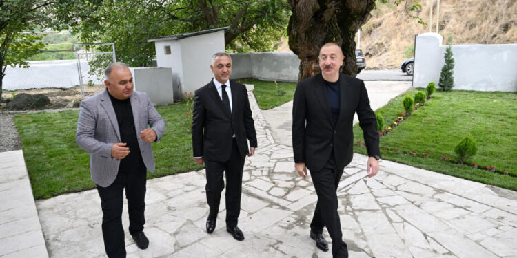 İlham Əliyev Xocalının Şuşakənd kəndində olub - FOTOLAR