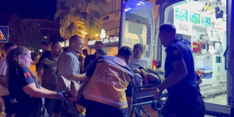 Minik avtomobili və motosiklet toqquşdu: 1 yaralı