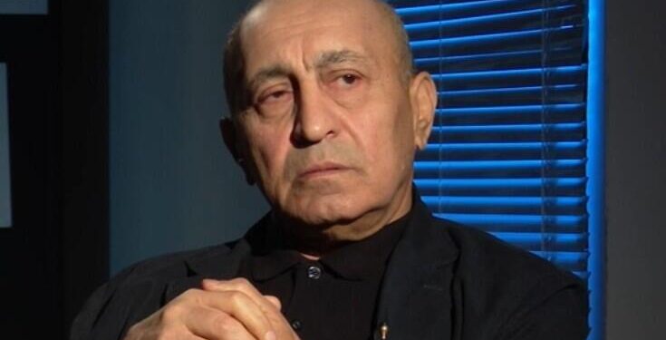 “Elə bir dövrdür ki, qaynayıb-qarışmaq problemə dönüb”