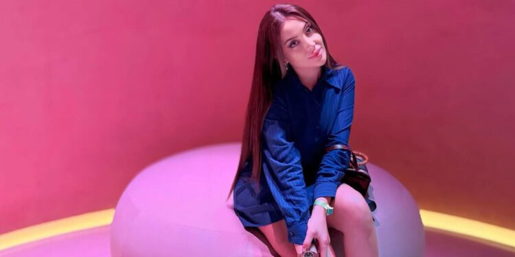 Azərbaycanlı müğənni dinini DƏYİŞDİ