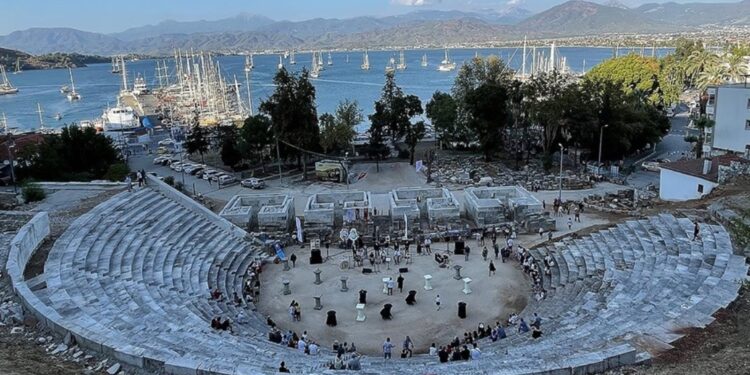 Aralıq dənizinin sirli guşəsi : Fəthiyə