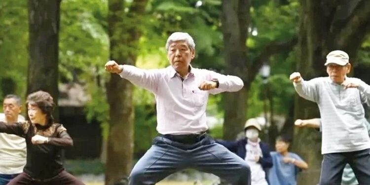 Yaponiyada yaşı 100-ü ötənlərin sayında rekord göstərici qeydə alınıb