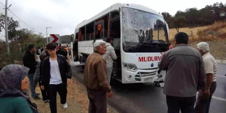 Zəncirvari qəza: 10 yaralı