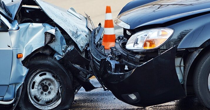 İki avtomobil toqquşdu: 2 yaralı