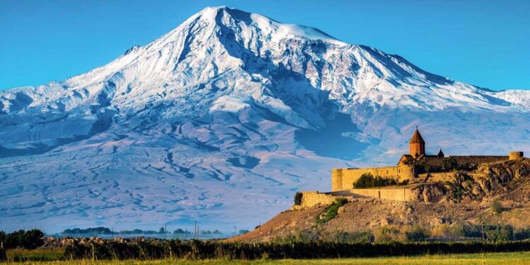 Ermənistan Ağrıdağı SİLDİ – FOTO