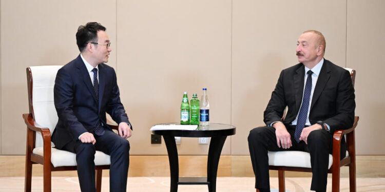 Prezident Tiencin şəhərində Xı Yınfen ilə görüşüb - VİDEO - FOTOLAR