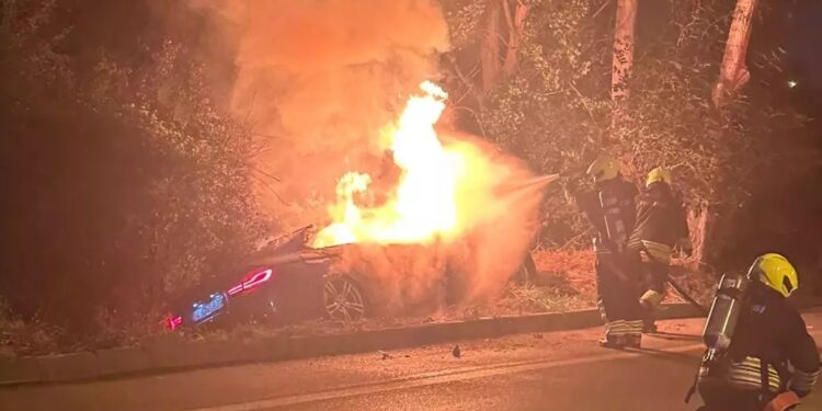 Hərəkətdə olan avtomobil yandı