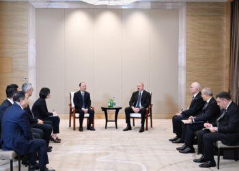 Prezident Tiencin şəhərində Mo Dinqqı ilə görüşüb – VİDEO – FOTOLAR