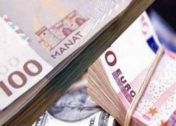 Manatını avroya dəyişdirmək istəyənlərin NƏZƏRİNƏ