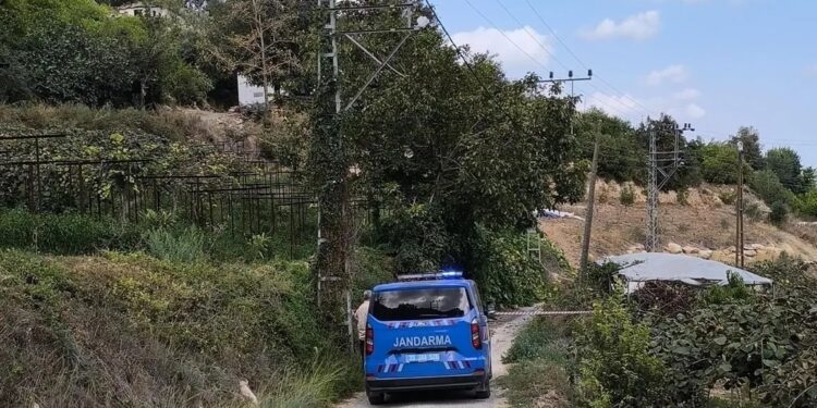 Minik avtomobili və motosiklet toqquşdu: 1 ölü, 2 yaralı