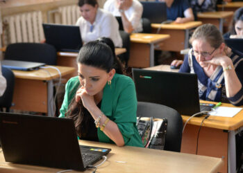 Müəllimlərin imtahanı ödənişli olacaq