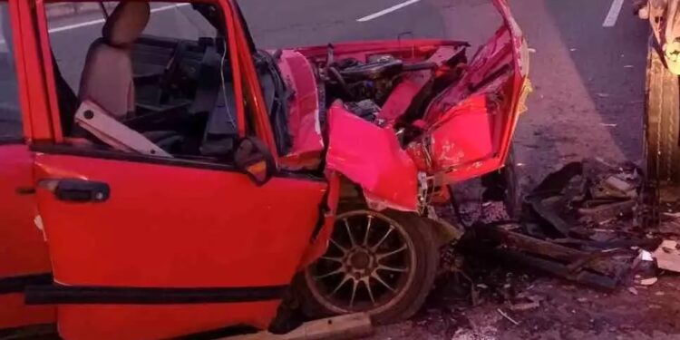 TIR və minik avtomobil toqquşub: 1 yaralı