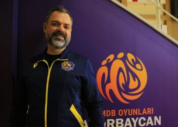 Braziliyalı baş məşqçi Rafael Petry artıq Azərbaycandadır